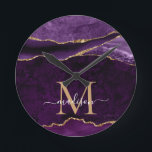 Paars Violet Gold Agate Geode Glitter Monogram Ronde Klok<br><div class="desc">Modern Glam Paars Violet Gold Glitter Sparkle Agate Geode Gemstone Elegant Feminine Monogram Script Name Clocks</div>
