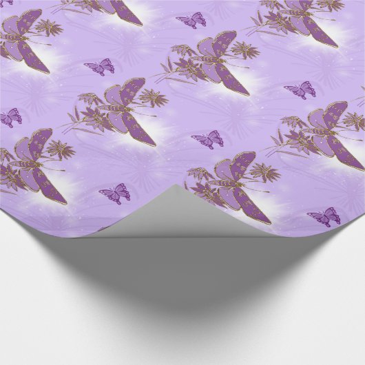 Paars vlinderdeklappapier cadeaupapier (Hoek)