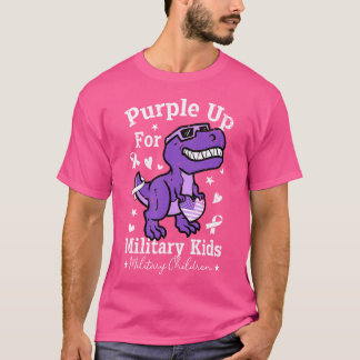 Paars voor militair Kinder maandelijks militair ki T-shirt