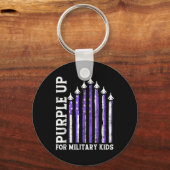 Paars voor militaire kindermaand sleutelhanger (Voorkant)