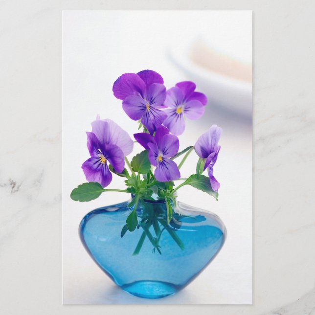 Paars-White Violas Flowers Blue Vase Floral (Voorkant)