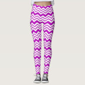 Paars Wit Chevron Zigzag Patroon Ontwerp Leggings (Voorkant)
