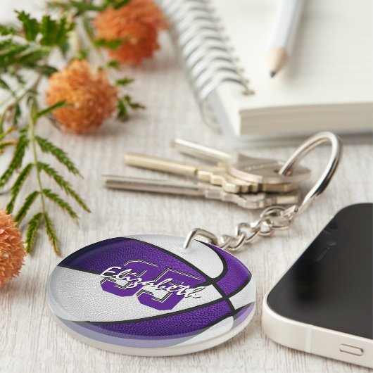 paars wit team kleuren jongens basketbal sleutelhanger (Voorkant Rechts)