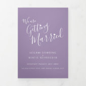 Paars-witte bruiloft, helemaal in één drieluik uitnodiging (Cover)