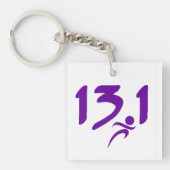 Paarse 13,1-halve marathon sleutelhanger (voorkant)