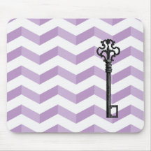 Paarse 3D Chevrons met Antieke Sleutel Muismat