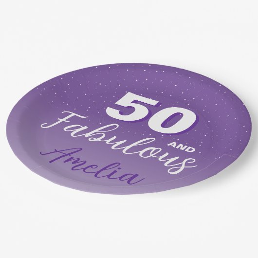 Paarse 50 en Fabulous 50th Verjaardagsfeest Papieren Bordje (Gekanteld)