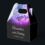 Paarse 60ste Verjaardagsfeestje 70's Disco Ball Bedankdoosjes<br><div class="desc">Laat je gasten zich voelen als disco sterren met onze Paarse 60ste Verjaardagsfeestje 70's Disco Ball Favor Box. Deze gunstboxen zijn de perfecte manier om je vrienden en familie naar huis te sturen met een vleugje nostalgie uit de jaren '70 na je mijlpaalviering. In een levendige schaduw van paarse stralen...</div>