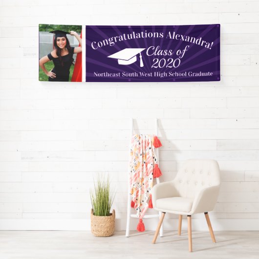 Paarse aangepaste foto 8' brede Afstuderen banner (Insitu)