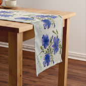 Paarse aanloopvlakker korte tafelloper (Voorbeeld)