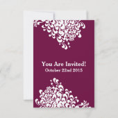 Paarse achtergrond met Swirl Modern Elegant Save The Date (Achterkant)
