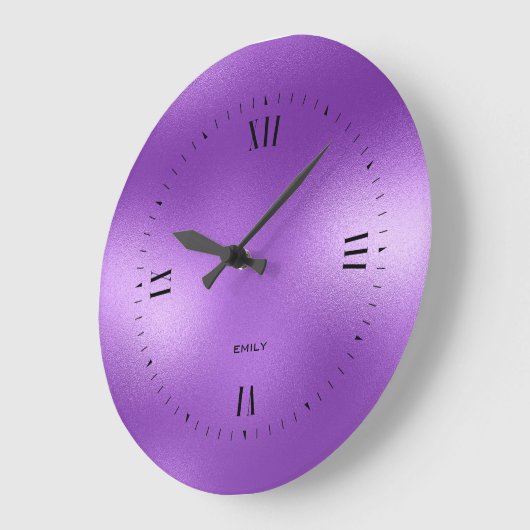 Paarse achtergrondmonogram weergeven grote klok (Hoek)