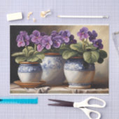 Paarse Afrikaanse Violet Planten in de Potten Tissuepapier (Craft)