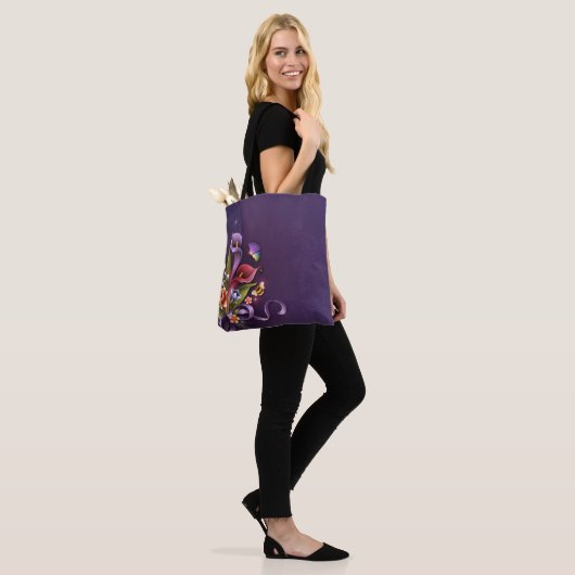 Paarse# All-Over-Print Canvas tas, Middelgroot Tote Bag (Op model)