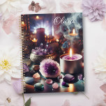 Paarse Amethist Pareltjes en kristallen Planner<br><div class="desc">inspirerend en spirituele gepersonaliseerde planner met amethisten,  kaarsen,  stenen en edelstenen, </div>
