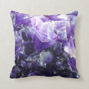 Paarse amethyst kussen