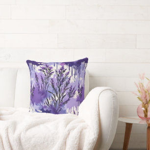 Paarse aquarel met bloemen kussen