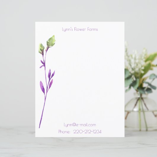 Paarse artikelen voor persoonlijk of professioneel (Staand voorkant)