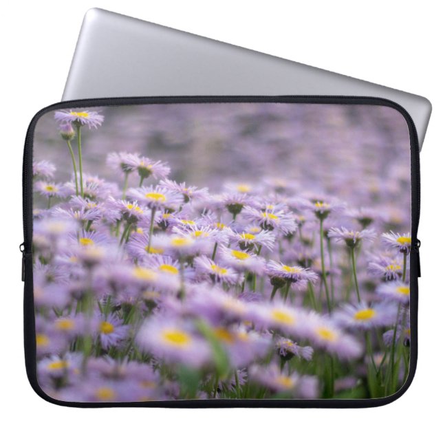 Paarse Aster Flowers Laptop Sleeve (Voorkant)