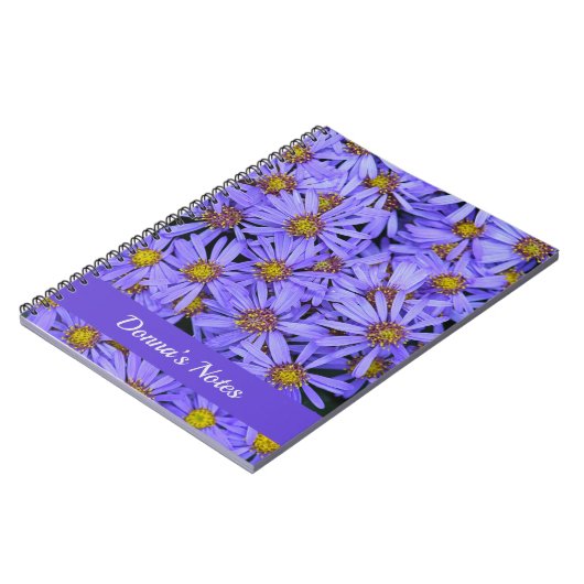 Paarse Aster Flowers op RHS Garden Wisley Notitieboek (Linkerzijde)