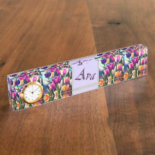 Paarse ava naam met tulpen, naambordje