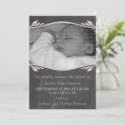 Paarse Baby Elegant Chalkboard Aankondiging (Staand voorkant)