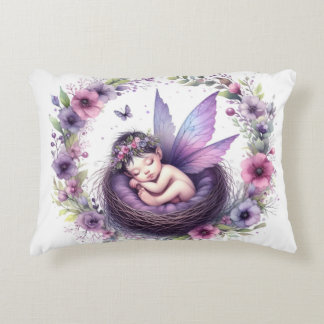Paarse Baby Fairy in een nest Baby Meisje Geboorte Accent Kussen