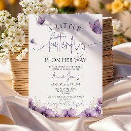 Paarse baby vlinder op weg naar baby shower kaart