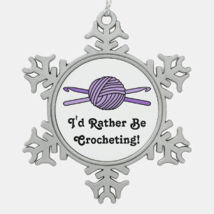 Paarse bal van joden en haken tin sneeuwvlok ornament