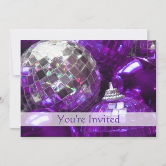 Paarse Baubles 'Je bent uitgenodigd' Kaart (Voorkant)