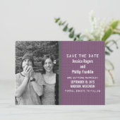 Paarse binaire code foto save the date uitnodiging (Staand voorkant)