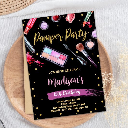 Paarse Black Pamper Party Verjaardagsuitnodigingen Kaart