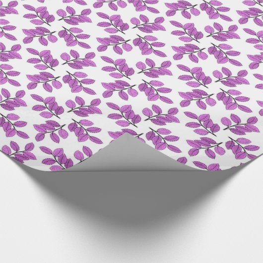 Paarse bladeren op wit cadeaupapier (Hoek)