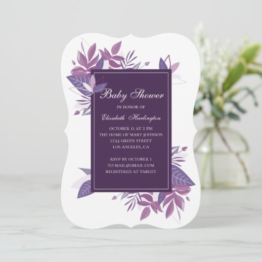 Paarse bladeren. Uitnodiging voor violet baby show (Staand voorkant)