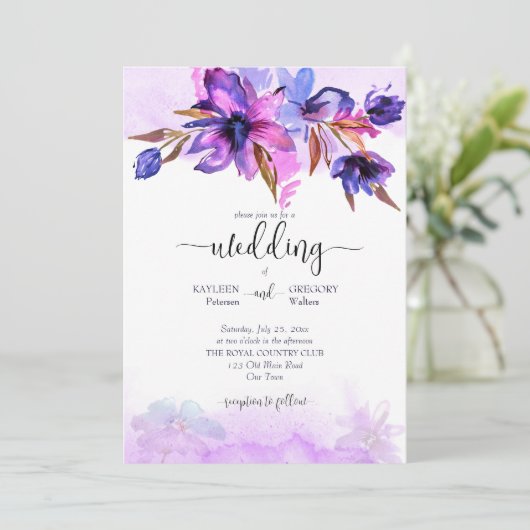 Paarse blauwe waterverf bloemen bruiloft sjabloon kaart (Staand voorkant)