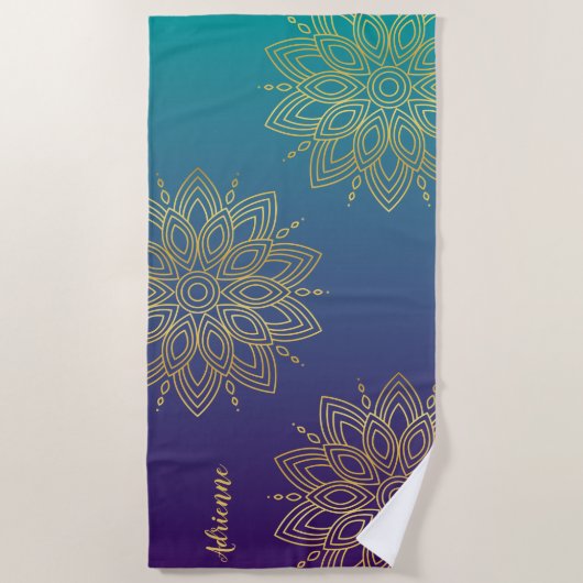 Paarse Blauwgroen Gradient Faux Gold Mandala Strandlaken (Voorkant)