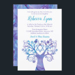 Paarse Blauwgroen Waterverf Bat Mitzvah Kaart<br><div class="desc">Moderne paarse en blauwgroen blauwe boom van het leven Bat Mitzvah uitnodigingen. Dit unieke ontwerp is voorzien van een waterverf wervelkolom,  bloem,  vogels en de ster van David.</div>