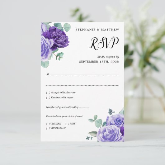 Paarse bloei Eucalyptus Botanische bruiloft RSVP Kaartje (Staand voorkant)