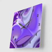 Paarse bloeiende regenboogdromen vierkante klok (Hoek)