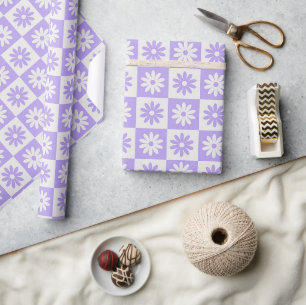 Paarse bloem geruit retro gespeelde patroon cadeaupapier