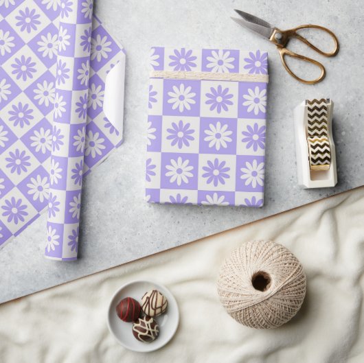 Paarse bloem geruit retro gespeelde patroon cadeaupapier (Crafts)