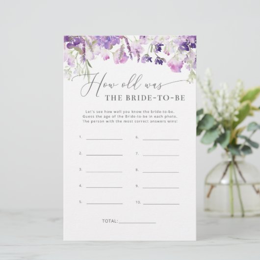 Paarse bloem Hoe oud was de bruid om mee te spelen (Staand voorkant)