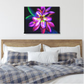 Paarse Bloem op Zwarte Schilderpatroon Canvas Afdruk (Insitu (Slaapkamer))