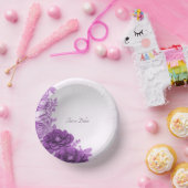 Paarse bloemen bloeien papieren kommen (Feest)