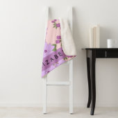 Paarse bloemen, bloemenpatroon, Jouw naam Sherpa Deken (In situ)