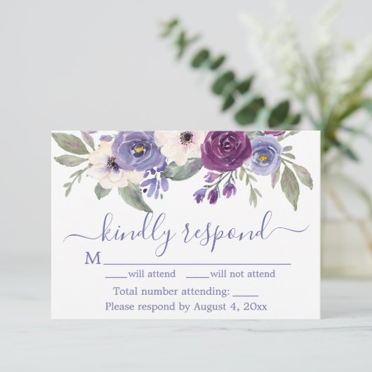 Paarse Bloemen bruiloft uitnodiging RSVP-kaart (Staand voorkant)