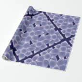 Paarse bloemen cadeaupapier (Uitgerold)