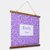 Paarse Bloemen Custom Naam Kinder Kamer Kwekerij A Hangend Wandkleed (Gebogen)