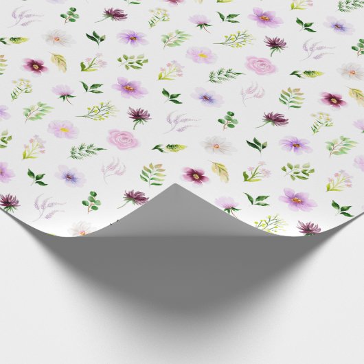 Paarse bloemen en gebladerte patroon cadeaupapier (Hoek)