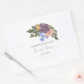 Paarse Bloemen en Groen Boeket Vrijgezellenfeest Ronde Sticker (Envelop)